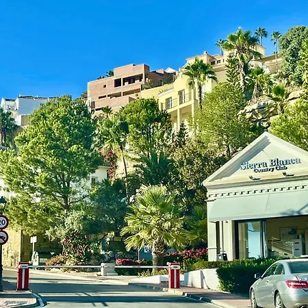 别墅 Olga Marbella- Golden Mile -breathtaking Sea View- Private Pool